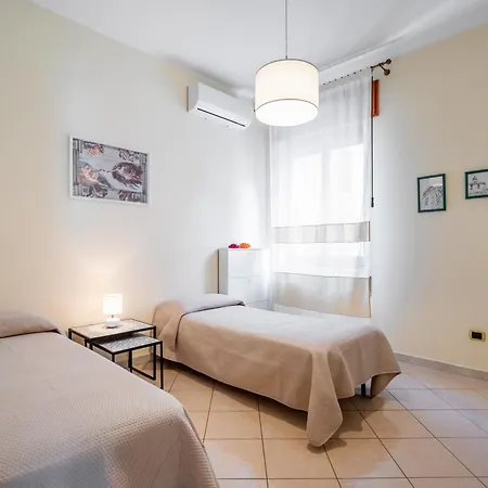 Roomy Flat Near The Sea * Giardini-Naxos